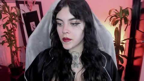 Missy Charlottte.  Hey remember to give me a thumbs up ty online show from April 5, 3:47 am