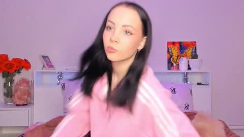 Hello dear my name Elisa online show from January 18, 6:50 pm