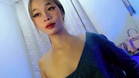 missfantasia online show from March 13, 11:02 am