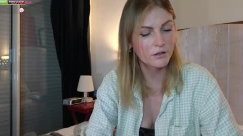 Misslucci online show from February 23, 6:34 pm