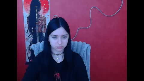 Mia online show from February 21, 7:22 am