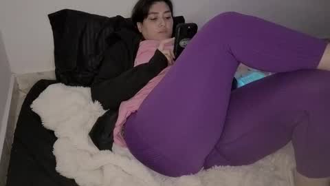 sarah online show from March 8, 3:21 am