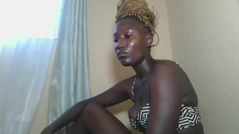 pretty gal online show from March 11, 6:08 am