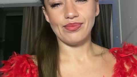 missroriann online show from May 8, 3:39 pm