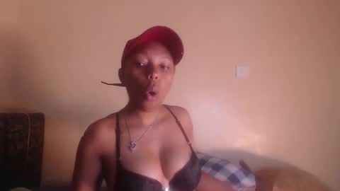 missthighsohmy online show from October 7, 2:51 am