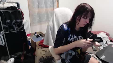 missthon online show from November 9, 3:04 pm