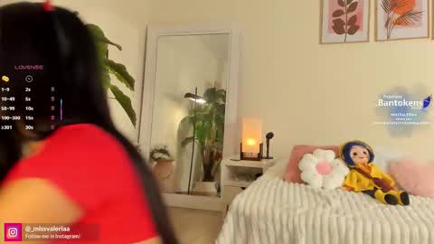 Valeria Davila online show from October 14, 1:36 pm