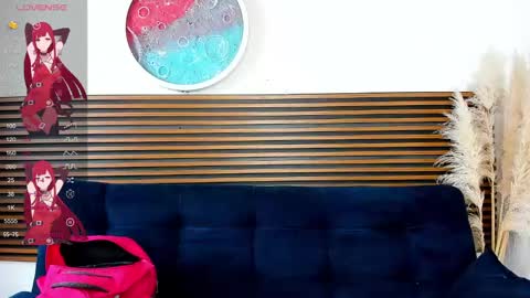 missvalery1 online show from February 5, 8:46 pm