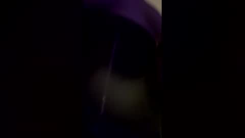 missy_87 online show from April 27, 10:40 pm