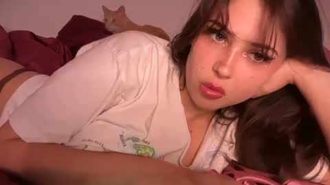 missymacx online show from June 16, 5:00 am