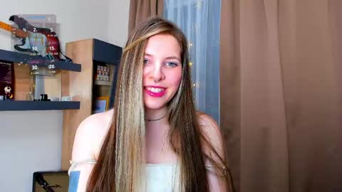 Anya online show from April 12, 6:45 pm