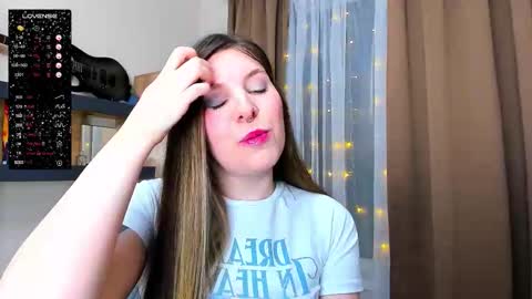 Anya online show from March 5, 6:39 pm