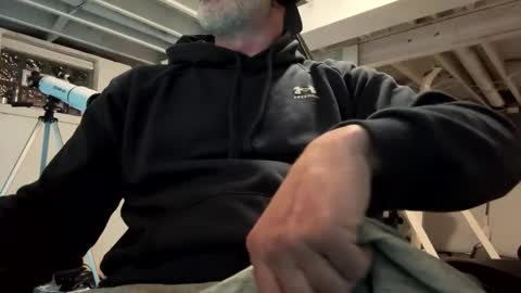 AJ online show from December 11, 3:45 am