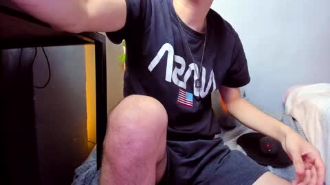 Erik Grey online show from December 8, 2:25 am