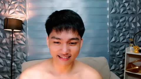 Snapshot of mister_officer chatting on December 28, 10:55 pm SAINT SACHI  will make your day  online show from December 28, 10:55 pm