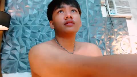 Snapshot of mister_officer chatting on February 21, 5:56 am SAINT SACHI  will make your day  online show from February 21, 5:56 am