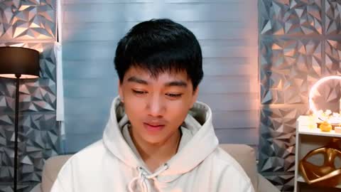 Snapshot of mister_officer chatting on January 20, 9:13 am SAINT SACHI  will make your day  online show from January 20, 9:13 am