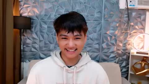 Snapshot of mister_officer chatting on February 18, 2:16 am SAINT SACHI  will make your day  online show from February 18, 2:16 am