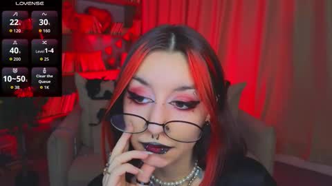 Marcelline online show from February 13, 10:40 am