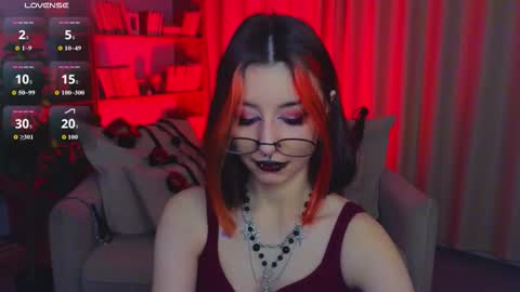 Marcelline online show from March 5, 9:51 am