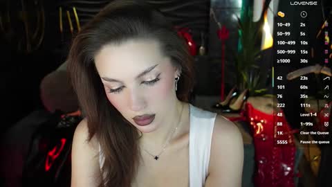 Darsy online show from December 16, 1:50 pm