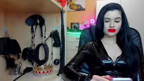 Mistress Kristi online show from April 11, 7:29 pm