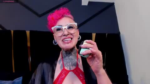 Sandy Mistress  online show from July 12, 11:52 pm