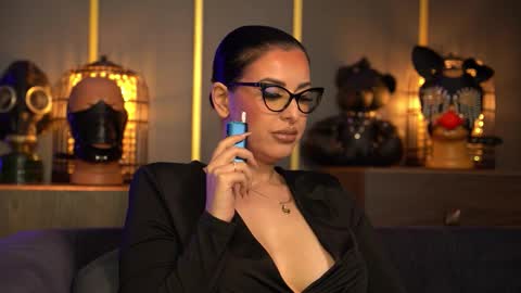 Mistress Kelly online show from February 28, 12:14 am