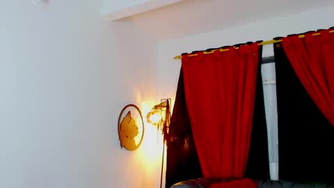 Mistresslombana online show from April 17, 4:04 am