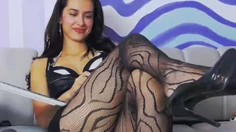 Your Supreme Goddess online show from December 18, 7:09 pm