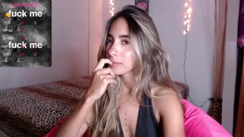 mitchwilson1 online show from October 14, 11:52 pm