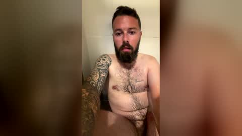 mitchybudz97 online show from May 23, 12:45 pm