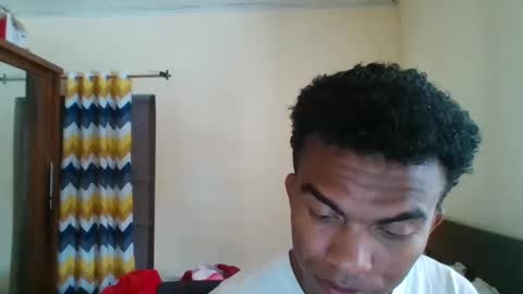 Snapshot of mixedboy_sexy chatting on September 21, 9:24 am mixedboy_sexy online show from September 21, 9:24 am