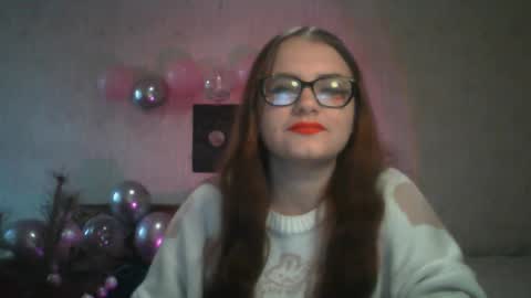Snapshot of miyabe chatting on February 14, 1:29 pm Milana online show from February 14, 1:29 pm