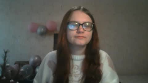 Snapshot of miyabe chatting on February 23, 7:11 am Milana online show from February 23, 7:11 am