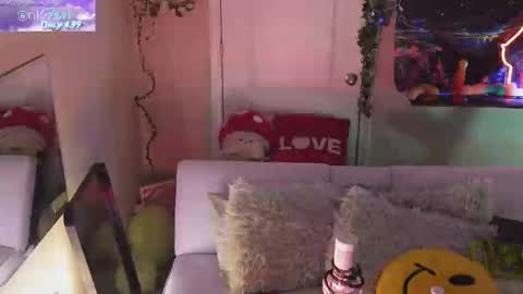 Hera  Tethra Bathtub stream  20k followers  Ask about our custom videos3 online show from February 19, 9:25 pm