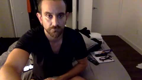 Hrny Lat  .. online show from November 21, 7:28 am