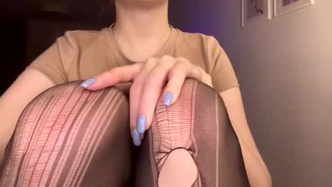 mmm_sweety_kitty online show from December 2, 4:04 pm