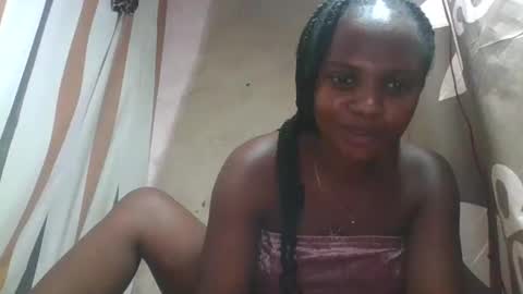 mmmmfelicinee online show from March 22, 12:31 pm