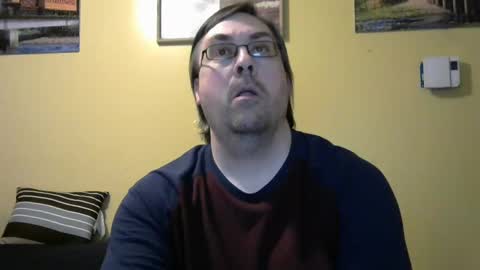 Snapshot of mmr45 chatting on February 27, 4:57 am mmr45 online show from February 27, 4:57 am