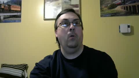 Snapshot of mmr45 chatting on February 23, 5:12 am mmr45 online show from February 23, 5:12 am