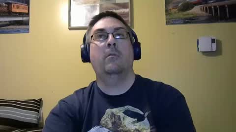 Snapshot of mmr45 chatting on October 8, 4:07 am mmr45 online show from October 8, 4:07 am