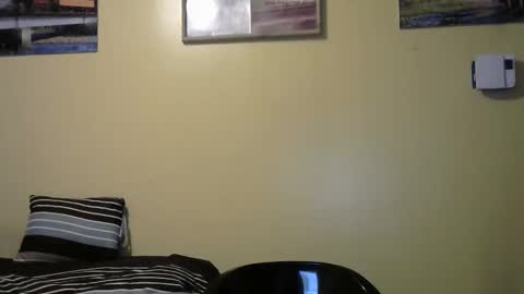 mark online show from March 25, 4:52 am