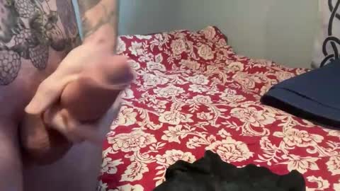 Snapshot of mntuila chatting on October 14, 3:15 pm MNTuiLa online show from October 14, 3:15 pm