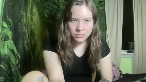 Misty online show from November 9, 4:05 am