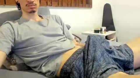 DigBreed online show from April 9, 1:31 am