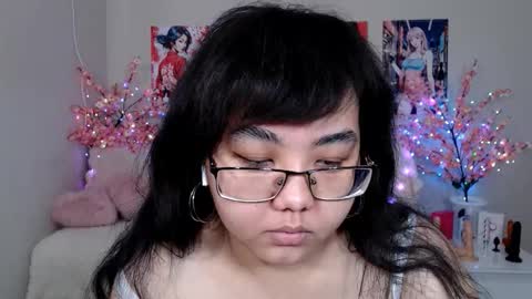 Molly online show from February 1, 4:20 am