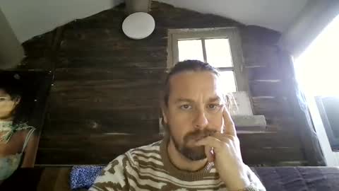 Julien online show from December 22, 8:13 pm