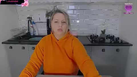 erika online show from January 12, 10:55 am