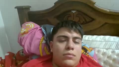 molimoli08 online show from January 4, 11:48 pm